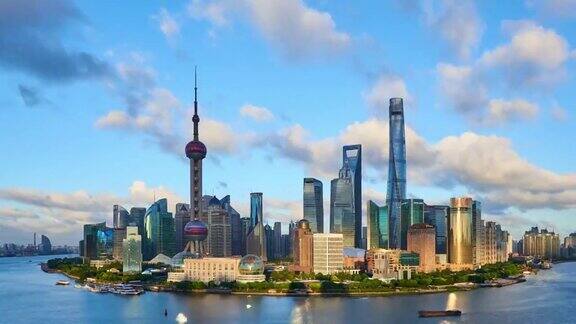 4K:中国阳光明媚的上海全景景观