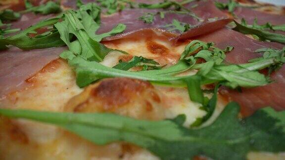 微距拍摄美味的意大利披萨
