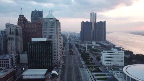 底特律的黎明