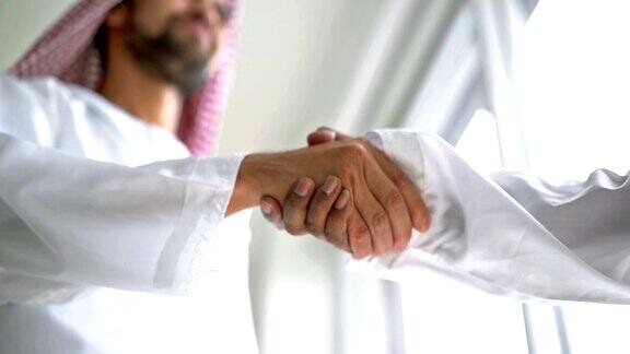 成功的阿拉伯商业协议