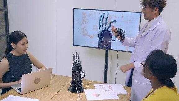 未来机器人假肢手臂