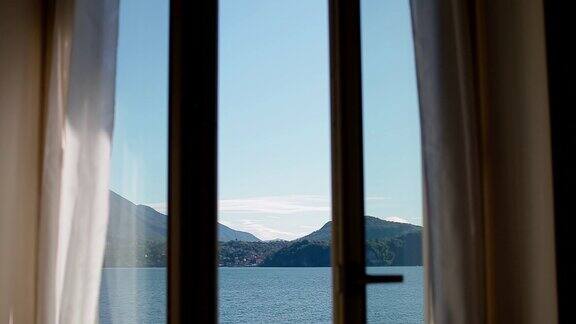 从窗户中可以看到马焦雷湖