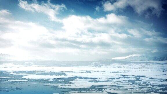 北冰洋的冰流