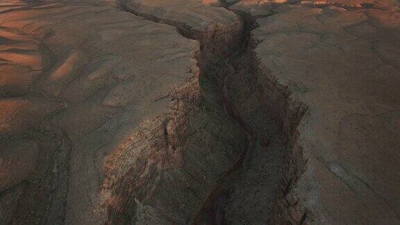 日出时大峡谷的鸟瞰图