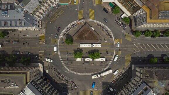晴天飞行在日内瓦城市交通街道圈空中全景图4k时间间隔瑞士