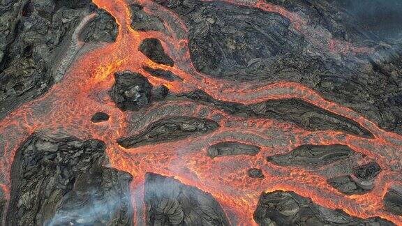 冰岛火山喷发时熔岩活动的鸟瞰图