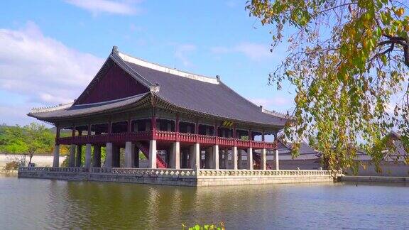 韩国秋天的景福宫