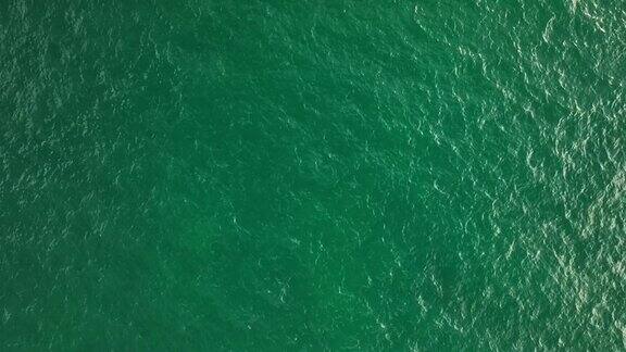 海浪海水表面高品质的视频鸟瞰海海浪背景