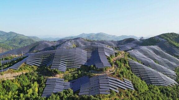 山顶太阳能发电厂