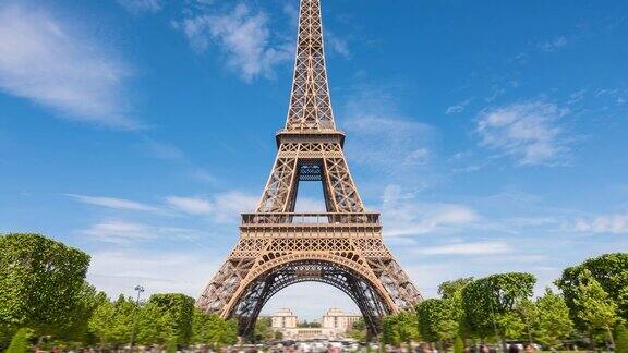 巴黎埃菲尔铁塔时光流逝