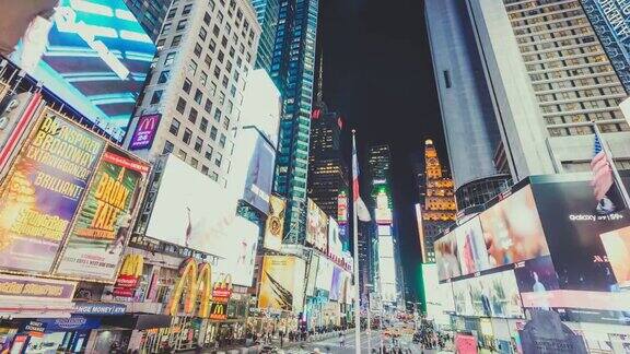 LAZI纽约曼哈顿时代广场的城市灯光