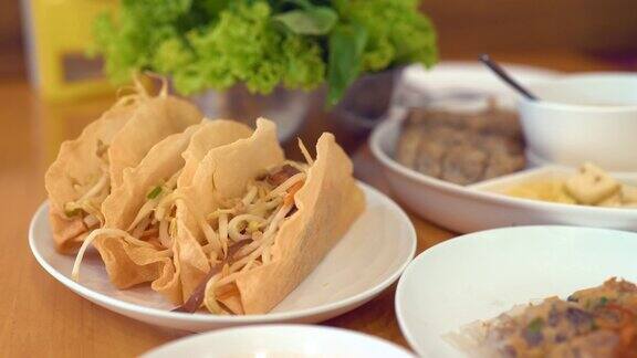 泰国小吃如越南薄饼