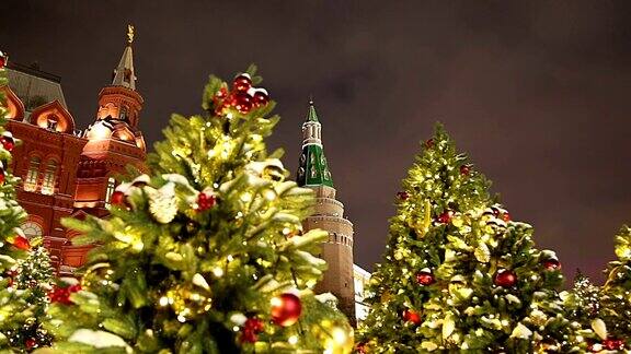 圣诞和新年假期的照明和管理广场的夜晚莫斯科俄罗斯