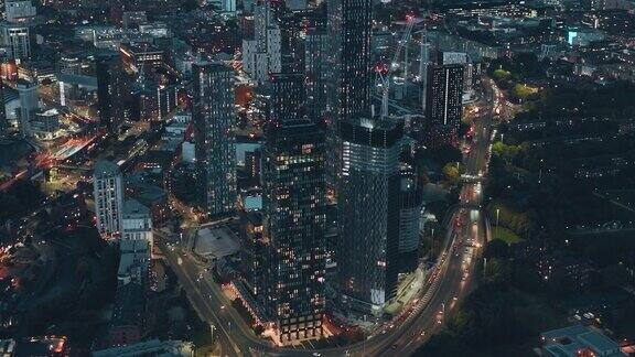 英国曼彻斯特市夜景鸟瞰图