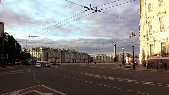 圣彼得堡的宫殿广场4K