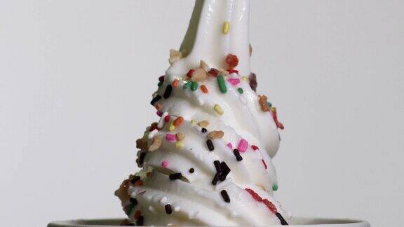 冷冻酸奶冰淇淋-旋转-1080hd