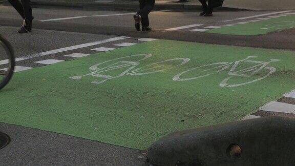 市区指定的4K自行车道UHD