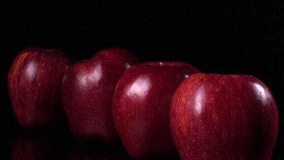 斜拍新鲜的红苹果