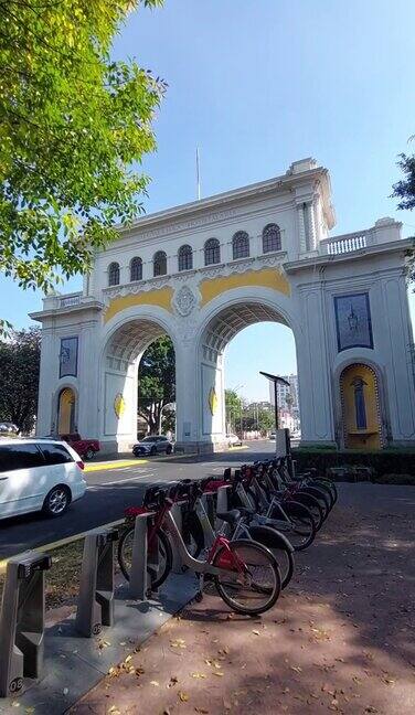 瓜达拉哈拉的拱门历史纪念碑