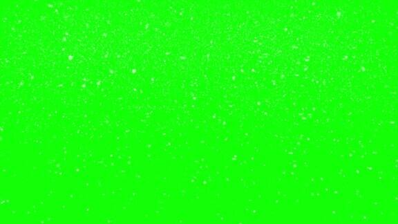 孤立的雪花在绿色屏幕上与抽象的雪花形状4k可循环股票视频