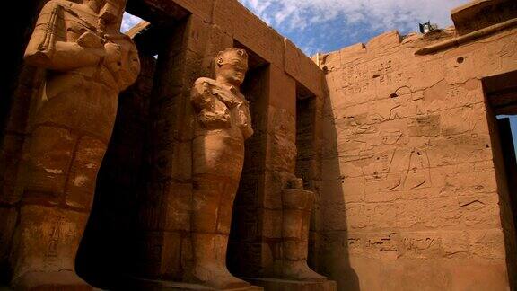 来自埃及卢克索卡纳克神庙的hypstyle大厅