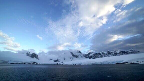 延时拍摄:南极洲半岛山脉冰川