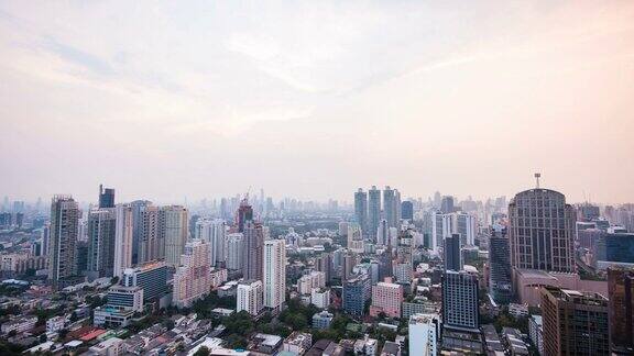 曼谷的城市景观在黄昏泰国时间流逝视频
