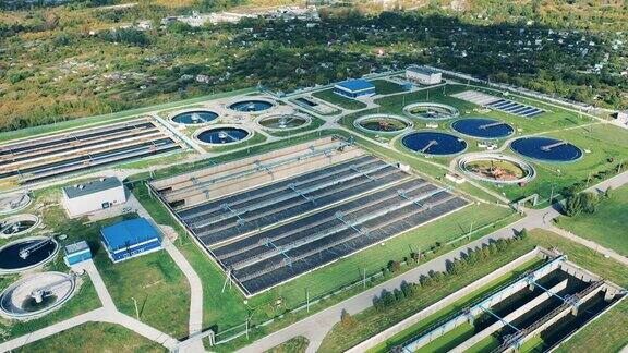 污水处理白天航拍的大型污水处理厂