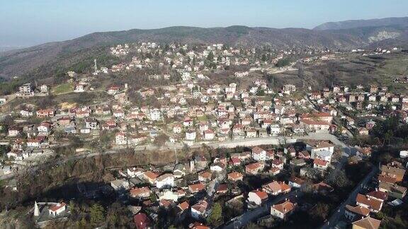 保加利亚Hrabrino村鸟瞰图