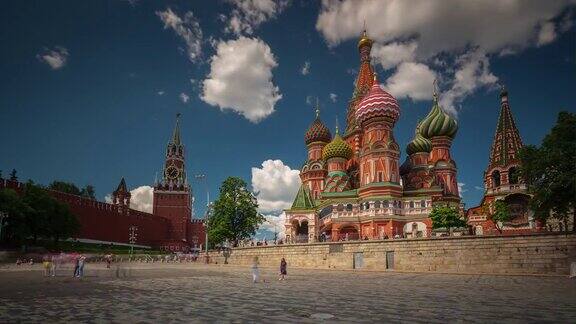 夏日莫斯科城圣巴西尔大教堂背面全景4k时间推移俄罗斯