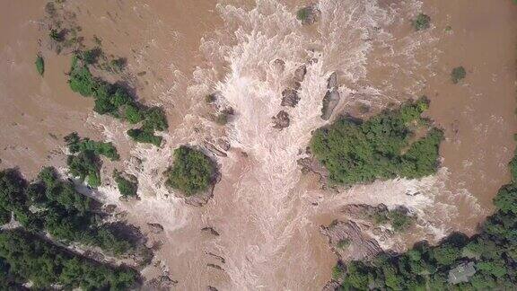 孔法蓬瀑布孔法蓬瀑布位于湄公河老挝亚洲