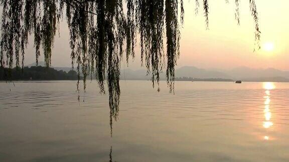中国杭州西湖的美丽日落