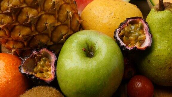 多汁色彩斑斓的天然水果保健食品