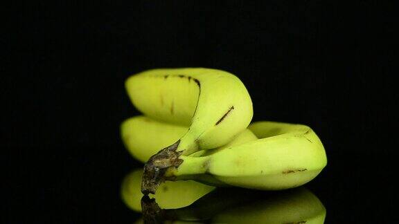 香蕉旋转