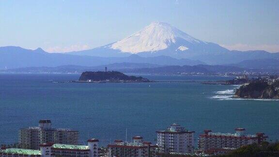 居民区以外的伊诺岛和富士山