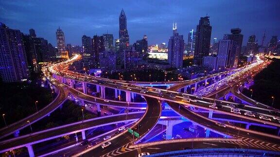 WSHA高架路交通繁忙中国上海