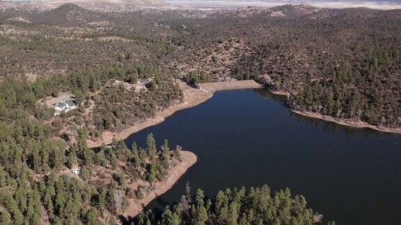 亚利桑那州普雷斯科特附近的猞猁湖