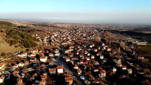 保加利亚一个小村庄的鸟瞰图