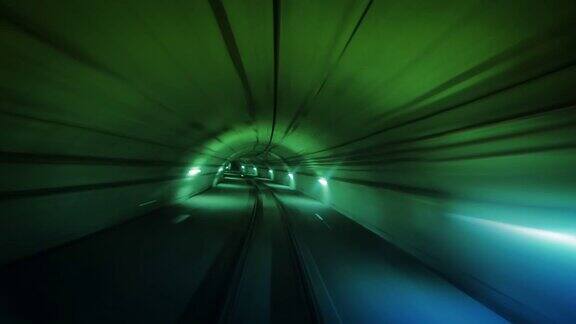 通过隧道旅行Loopable绿色的