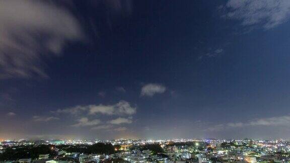 4K延时拍摄的夜间城市云景