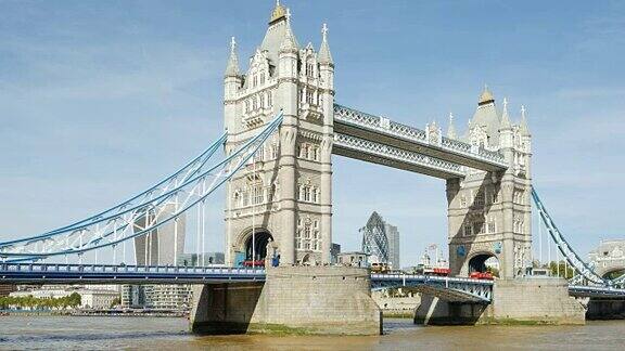 电汇伦敦塔桥和伦敦金融城