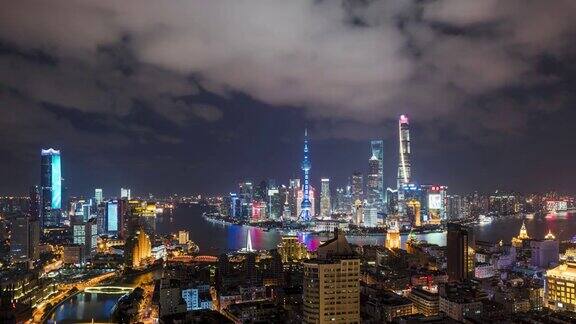 上海在晚上中国上海