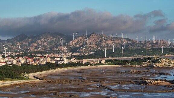 海滩上的风力发电场