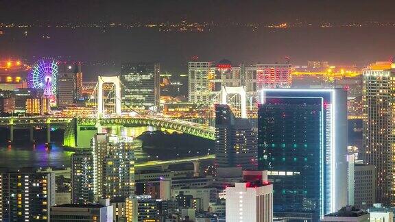 东京塔城观景和悬索桥的夜晚时光流逝