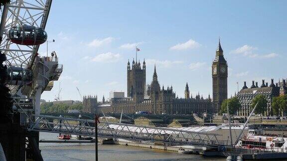 从伦敦眼码头俯瞰威斯敏斯特宫(超高清)