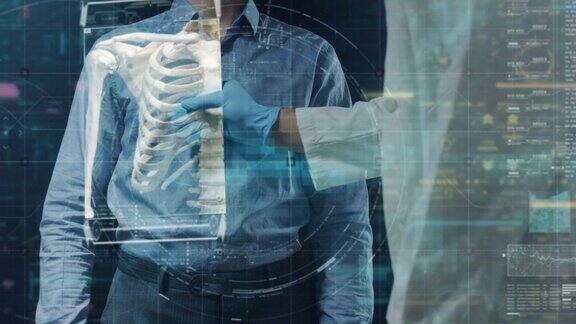 慢动作的未来医生正在检查他的病人的内部器官与最新的创新技术扫描增强现实全息图在现代实验室