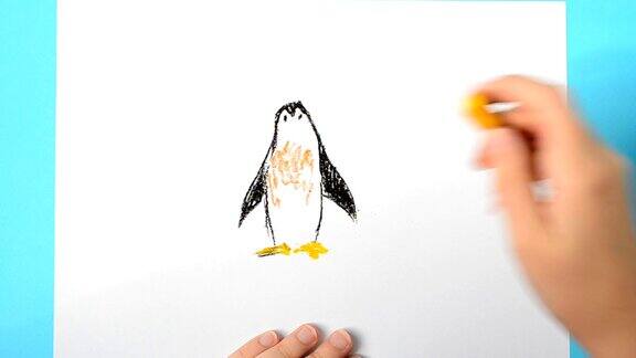 我们画了一只企鹅这个孩子画了这幅画