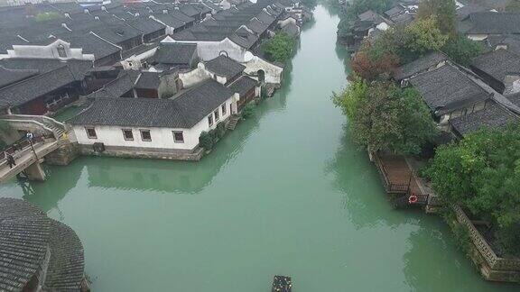 中国水乡的天线