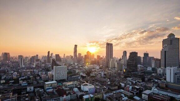 时间流逝的曼谷城市在日出