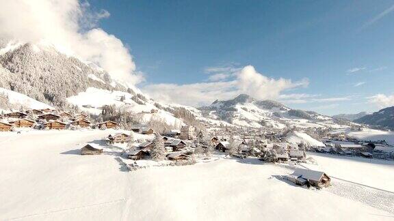 阿尔卑斯山脉在冬天